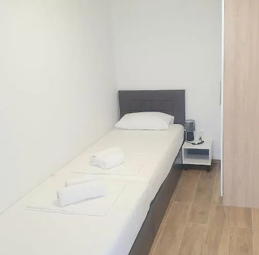 Golden Appartement Nin